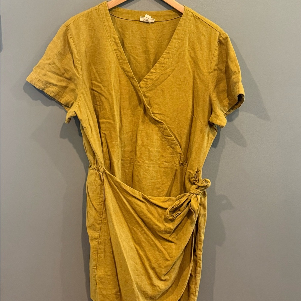 *GENTLY WORN* a.n.a SIZE XL Olive Asymmetrical Wrap Sundress